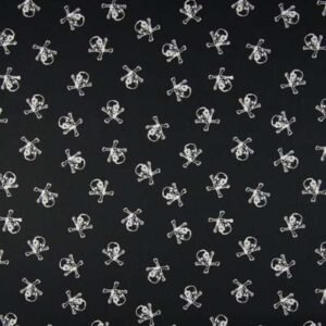 popelín negro con calaveras blancas