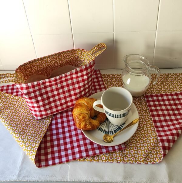 Caja Kit Cesta Panera y dúo de manteles reversibles - Imagen 2