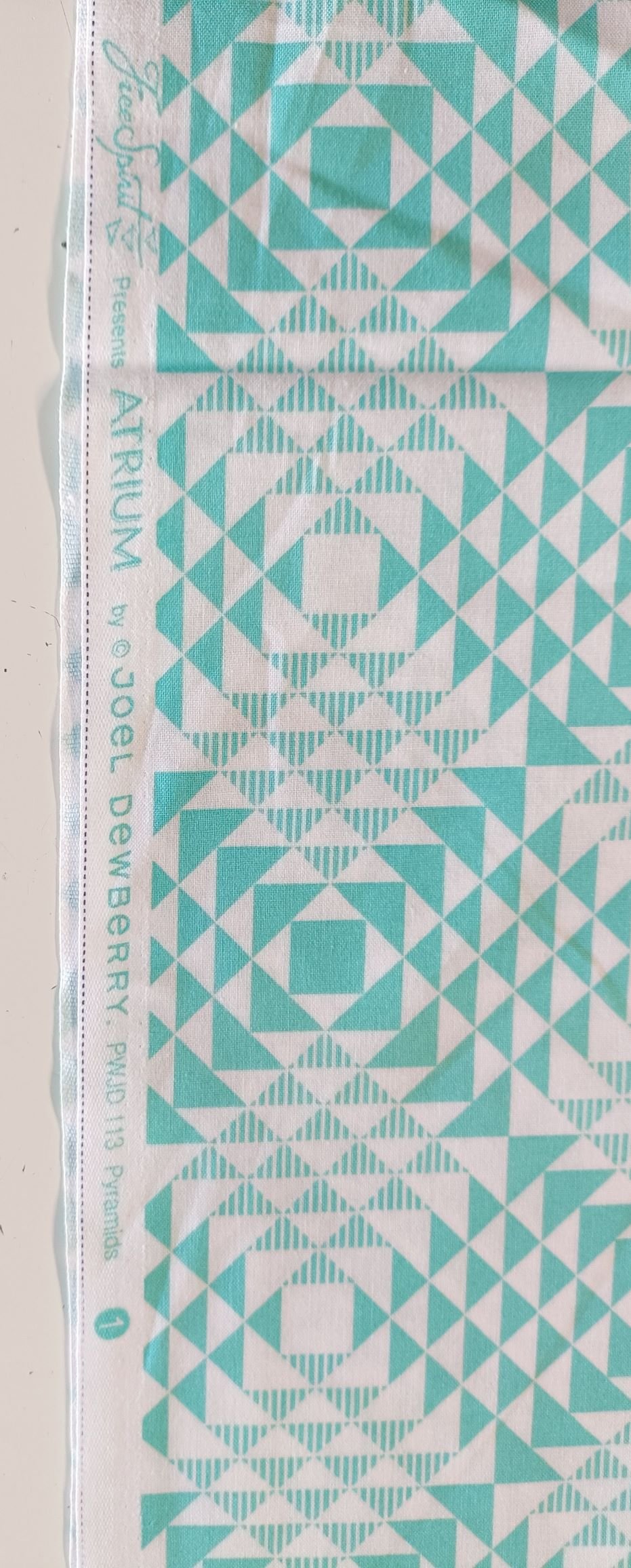 algodón de triángulos mint