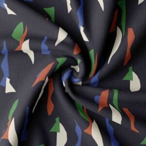 Viscosa negra con motivos geométricos